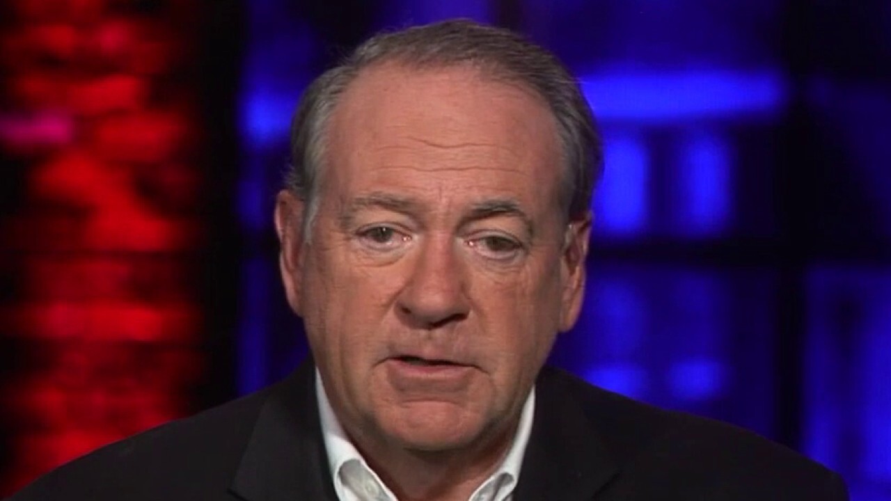 Mike Huckabee reacts to protests in Portland amid unrest