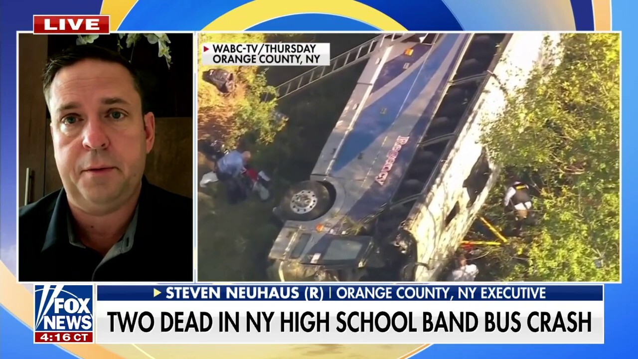 NY community devastated after deadly high school bus crash