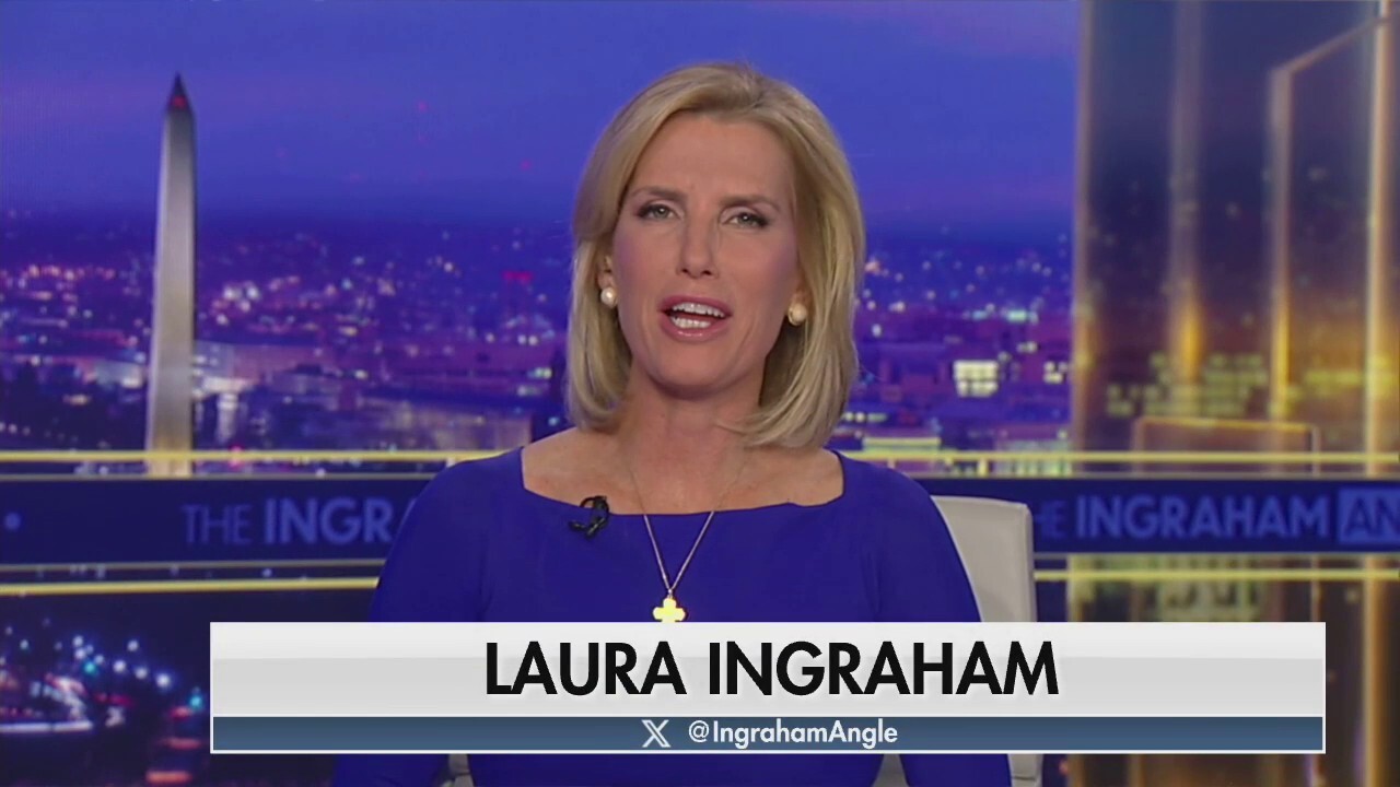 Водещата на FOX News Лора Инграхам казва че американците трябва