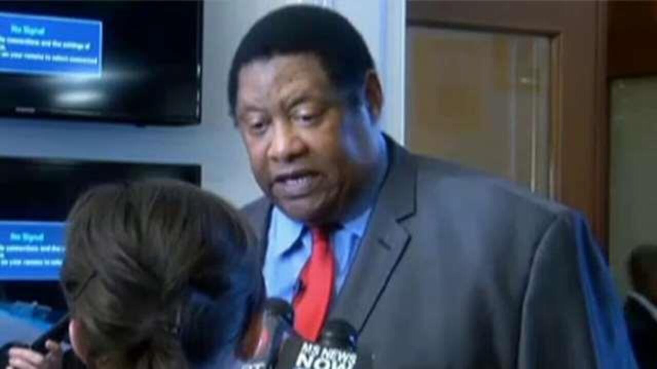 Mississippi councilman suggests throwing rocks at police