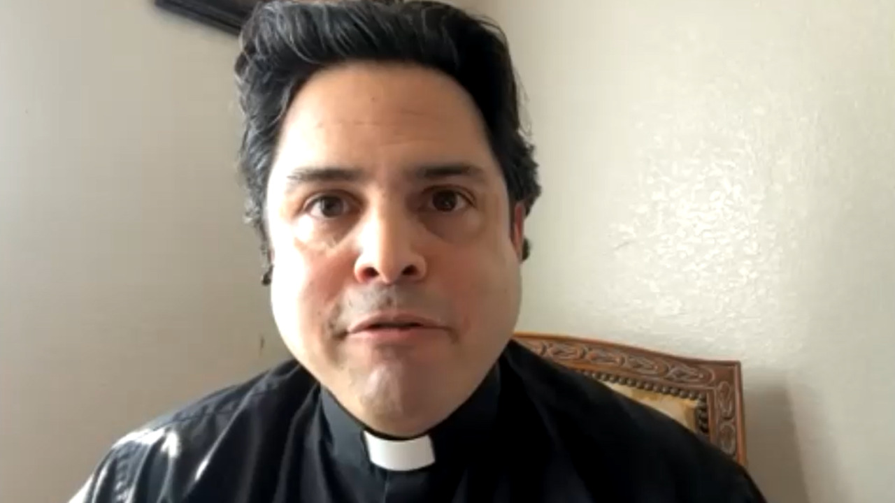 Father Frankie Cicero: Never be afraid to give your life to Jesus