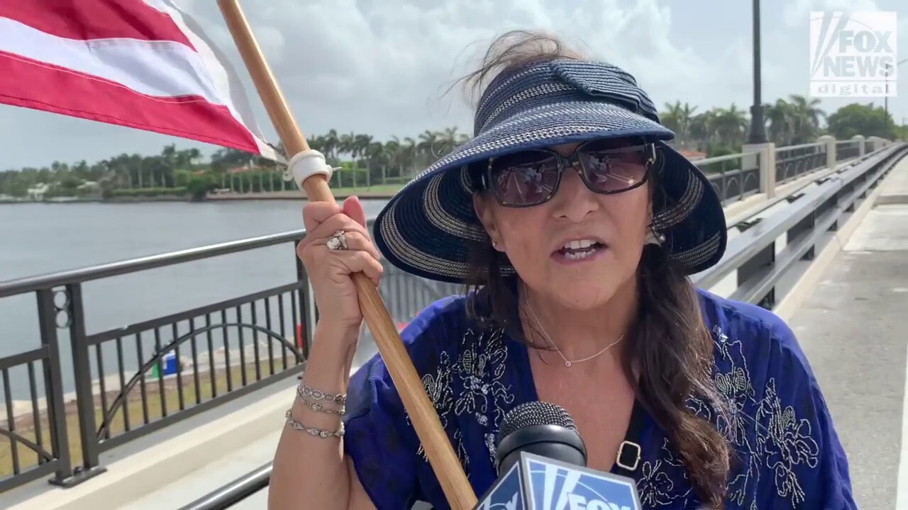 WATCH HERE: Trump supporters gather outside Mar-a-Lago protesting FBI raid