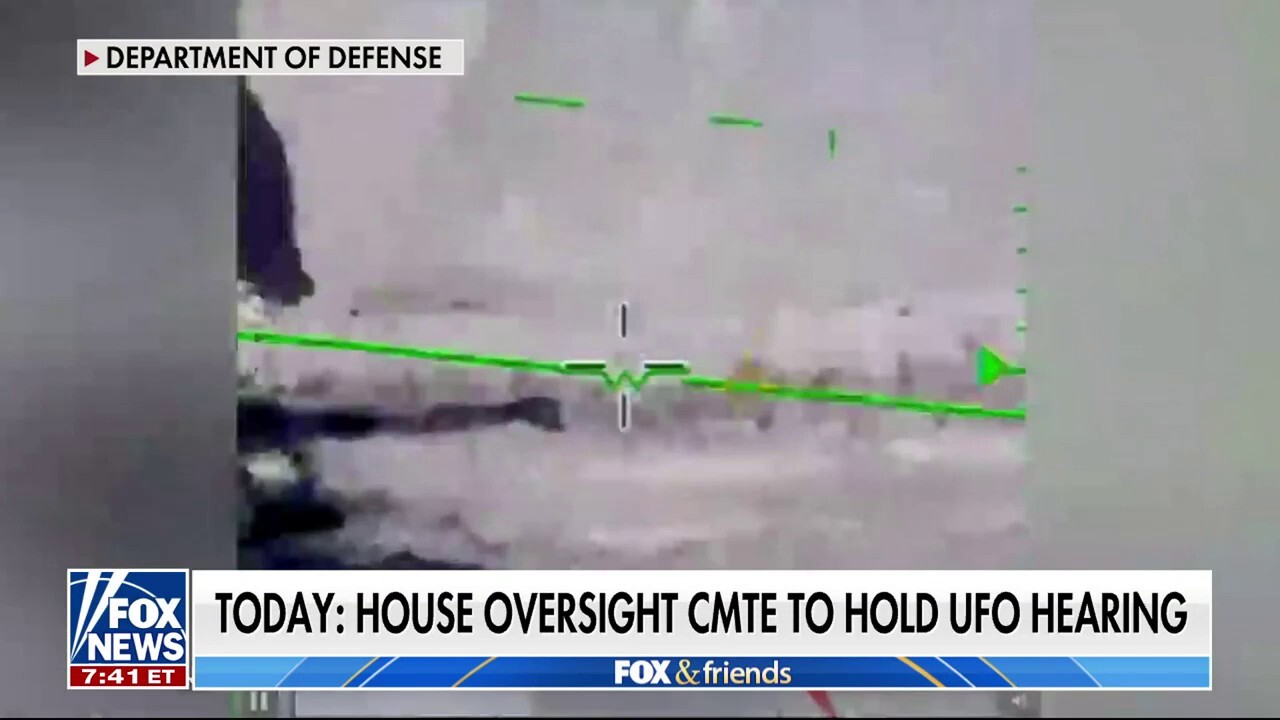 UFO expert believes 'something is going on in our airspace' as Congress