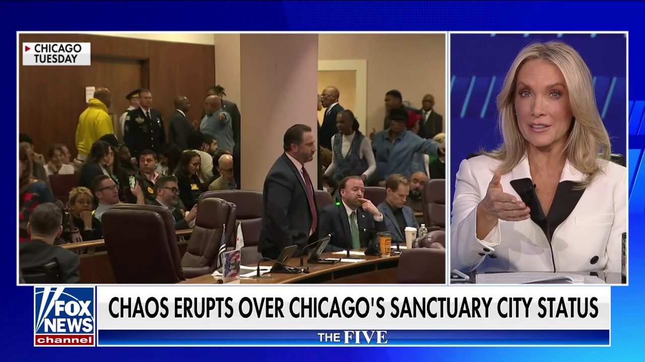 Chicago mayor blocks plan to do away with sanctuary city status