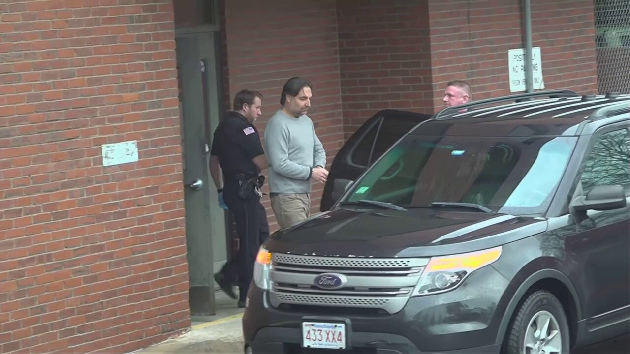 Brian Walshe ignores media as leaves a Massachusetts court following arraignment
