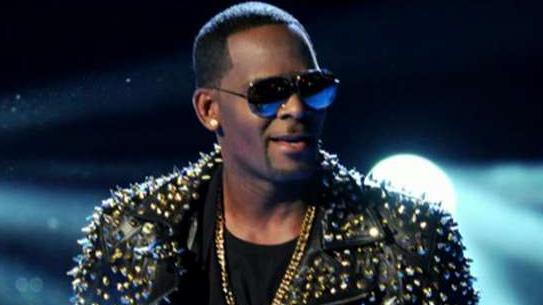 Chicago prosecutor outlines charges against R. Kelly involving 4 victims