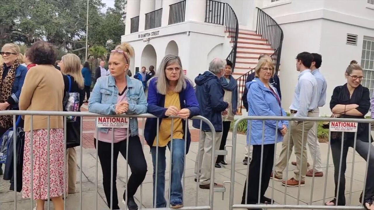 Spectators line up outside of the Colleton County Courthouse for Day 13 of Alex Murdaugh's trial 