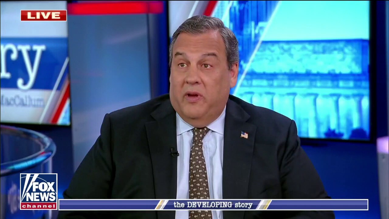 Chris Christie criticizes Biden for incentivizing people to stay on their couch