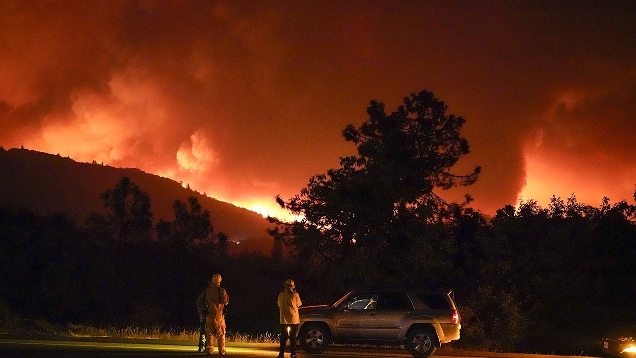 Wildfires raging across the West Coast kill at least 7, including 2 children