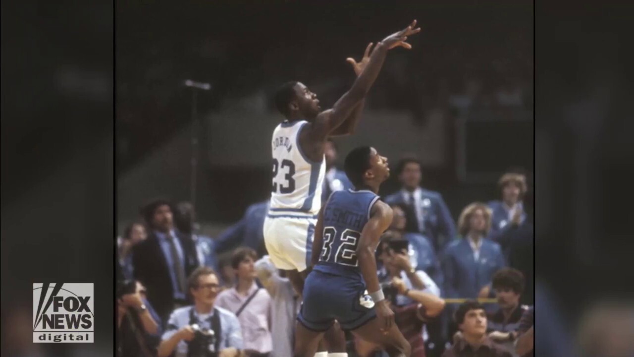 90's Michael Jordan North Carolina Tarheels Authentic Nike NCAA