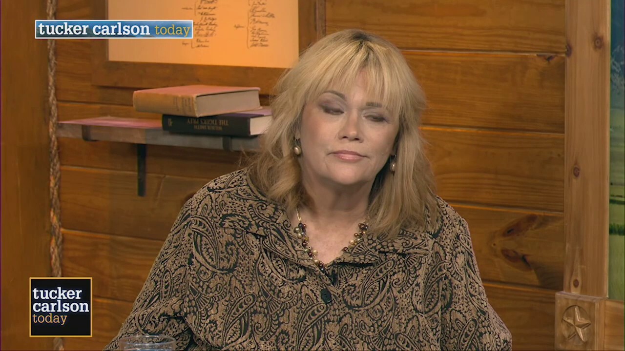 Samantha Markle Puzzled Meghan Markle Left Both Sides Of The Family 