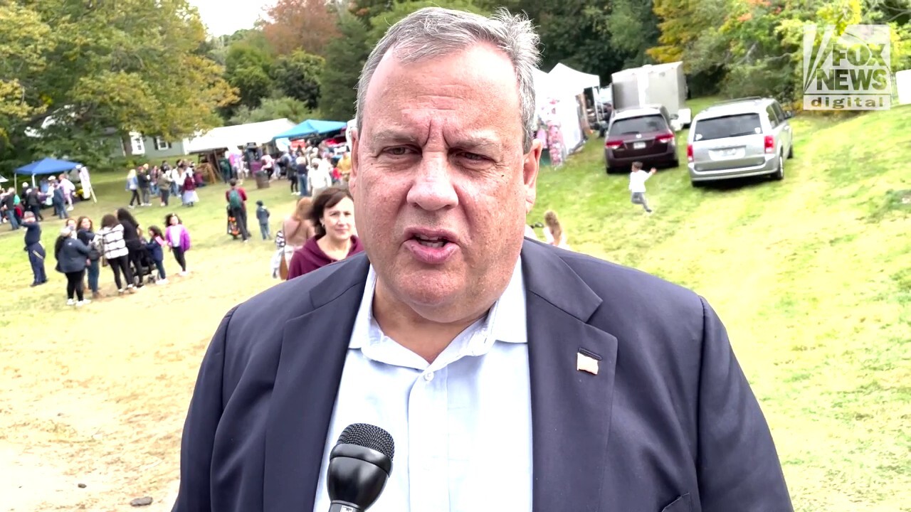  Gov. Chris Christie talks potentially making a run for the 2024 GOP nomination