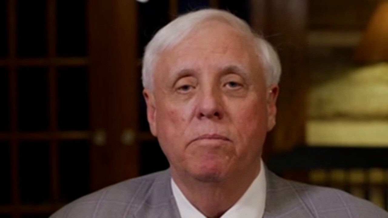 West Virginia governor pushes for personal income tax repeal