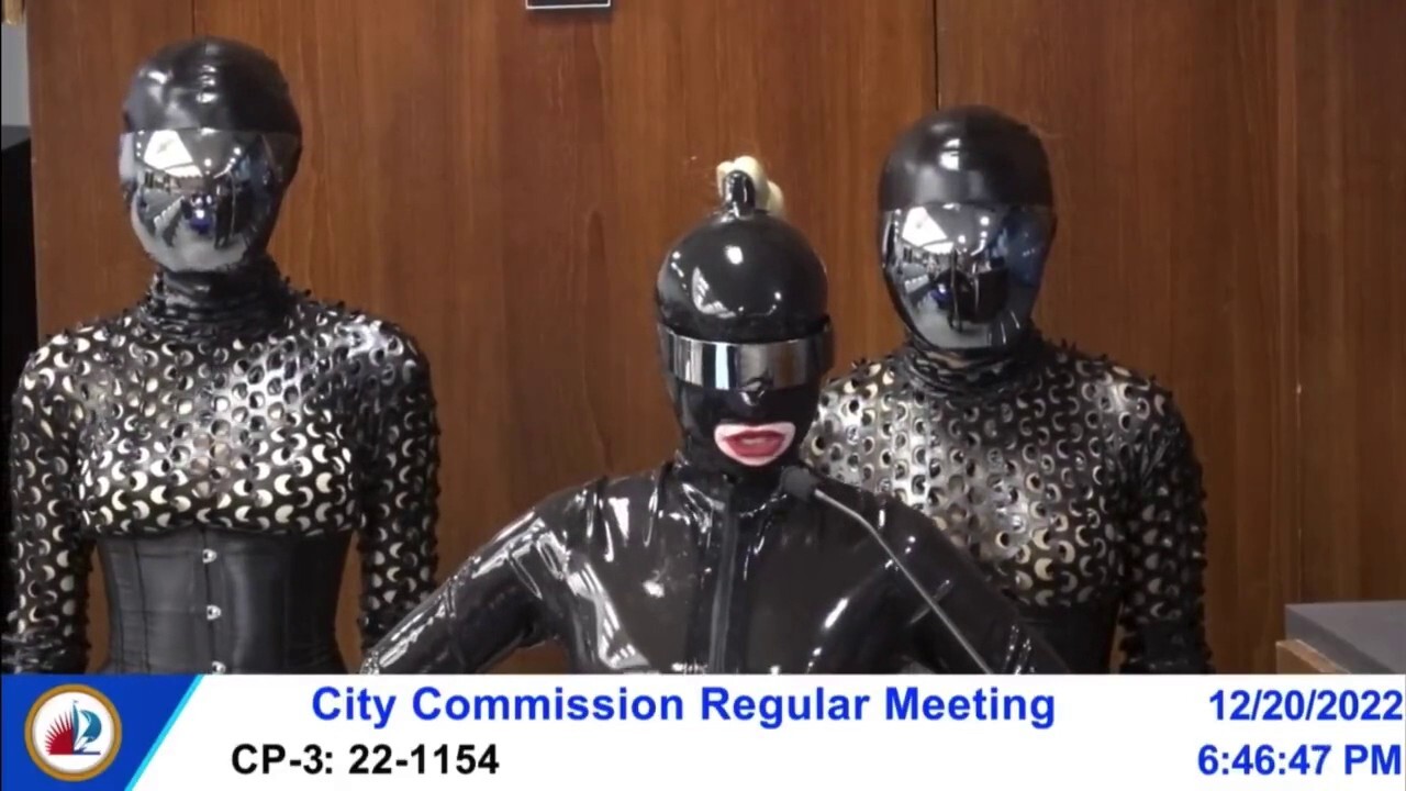 'Mistress' asks Florida city commission to build sex 'dungeon' for 'doms' and 'subs'