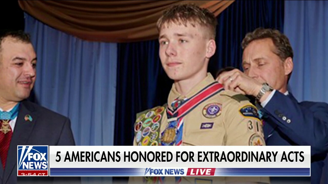 Americans Honored For Sacrifice And Patriotism By Congressional Medal 
