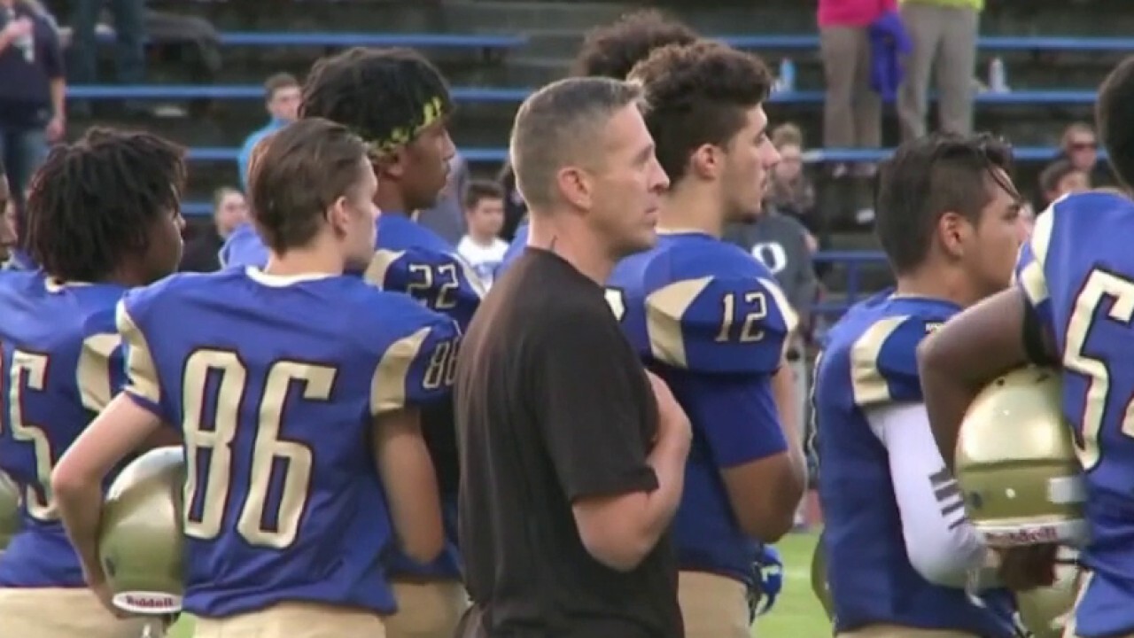 Appeals court favors school district over praying football coach