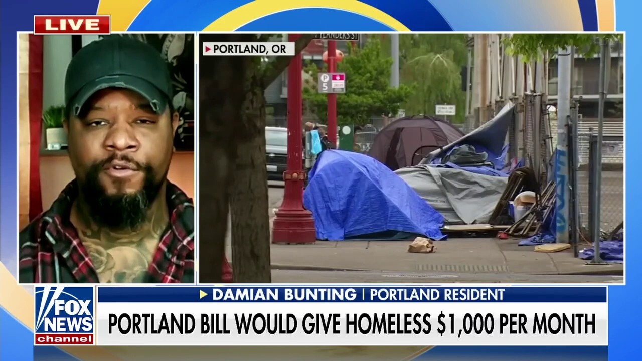 Portland legislation would give homeless $1,000 each month