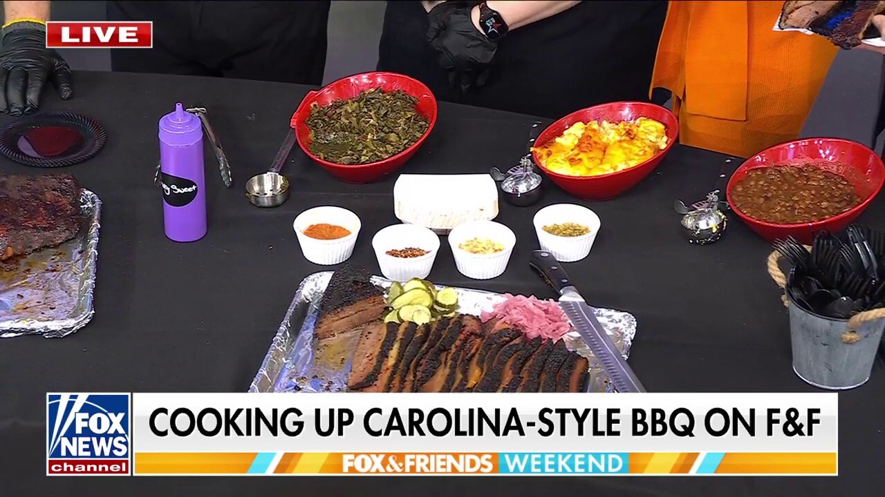 South Carolina minister-turned-pitmaster shows off BBQ cooking