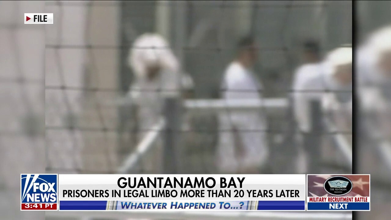 Върховният съд на САЩ отхвърли жалбата на бивш затворник от Гуантанамо, който уби американски войник