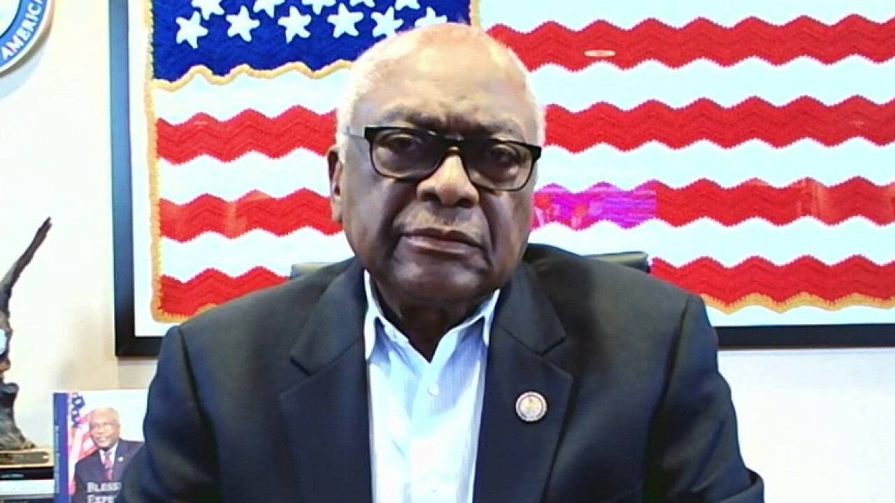 Rep. James Clyburn, D-S.C., weighs in on the 2024 presidential race and President Biden's support among Black voters on 'Your World.' 
