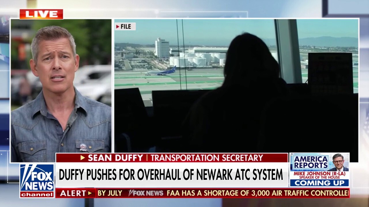 Newark slows departures as Sec. Duffy continues push for air traffic control overhaul