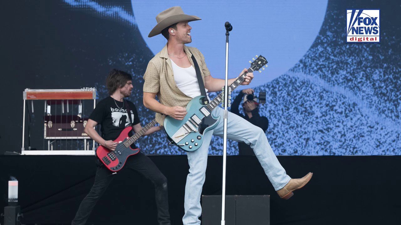 Country star Dustin Lynch, 41, admits he's 'still looking' for love as he opens up about marriage, kids