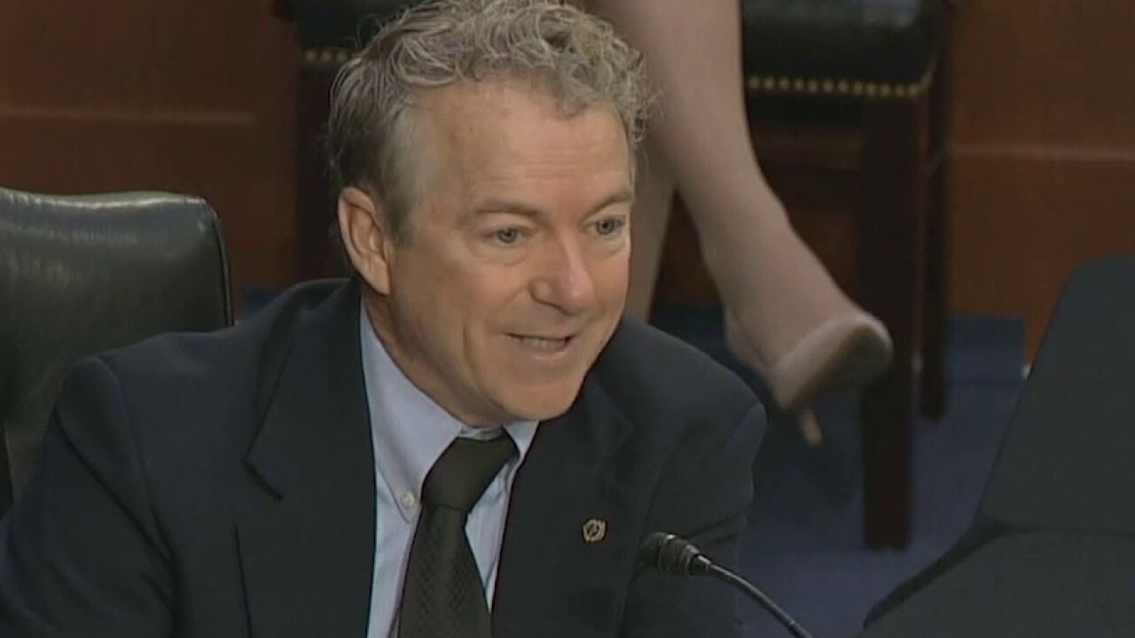 Rand Paul mocks Fauci over advocacy of mask use after vaccination