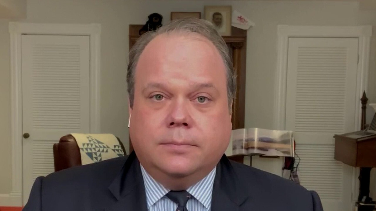 Stirewalt: Trump trying 'new look' to rebut Binden's race claims