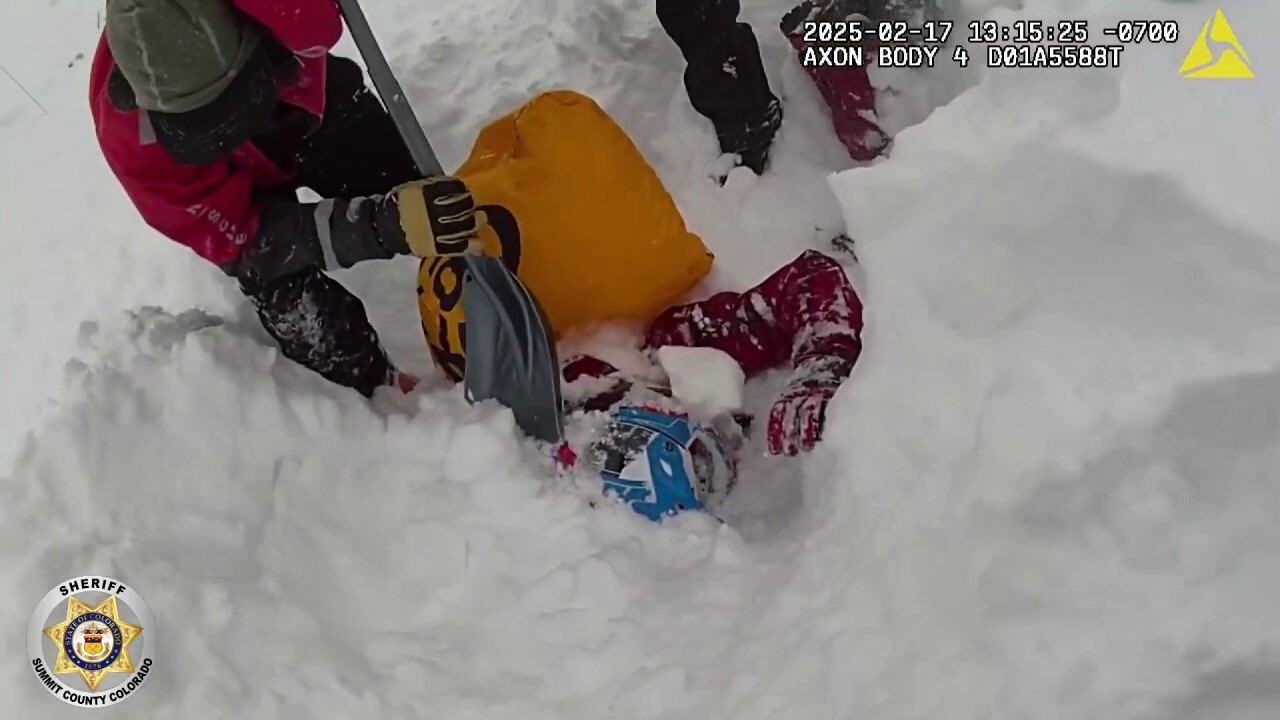 Colorado avalanche victim rescued in dramatic footage