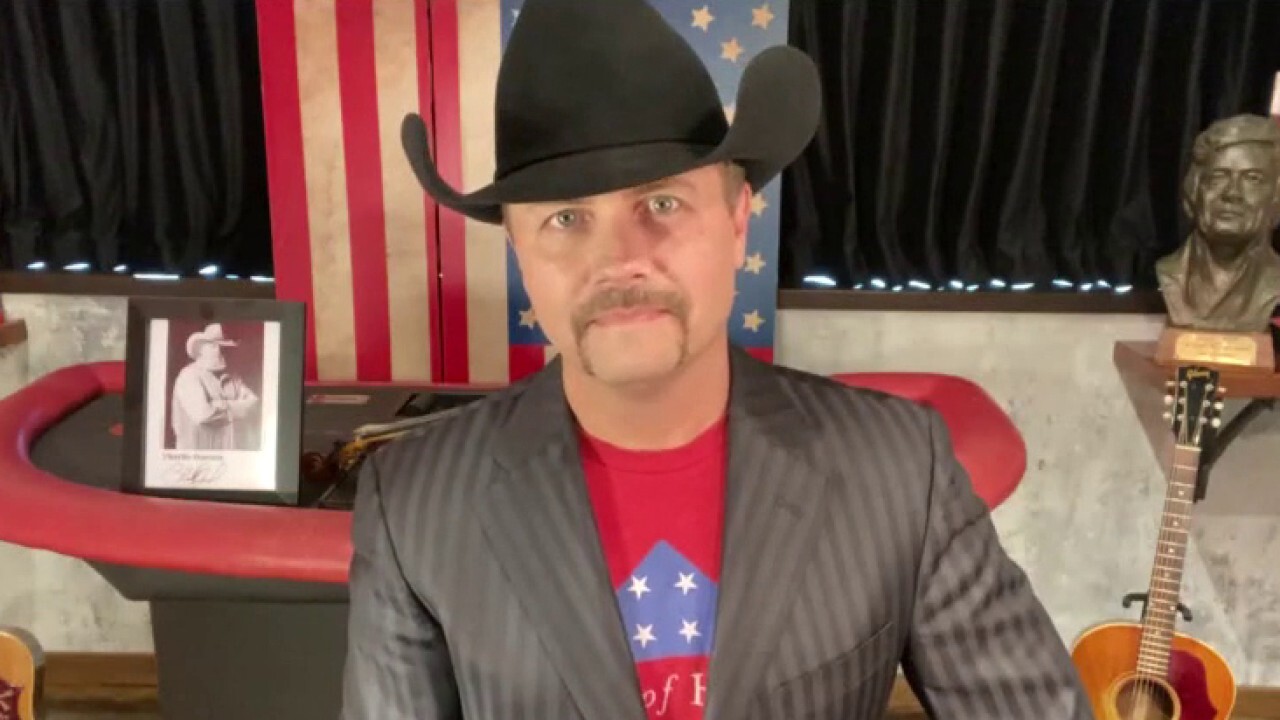 John Rich reflects on conducting last on-camera interview with Charlie Daniels before his death