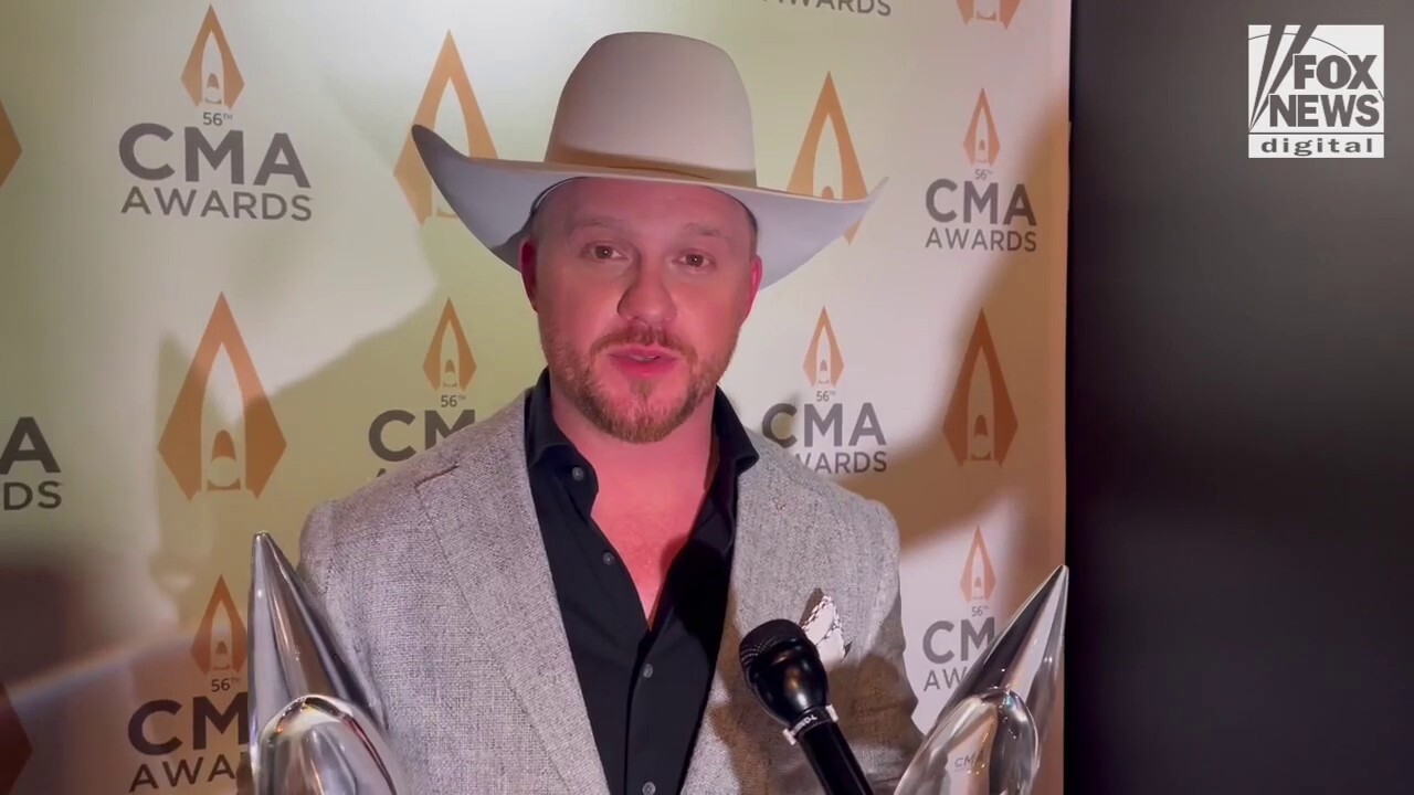 CMAs: Cody Johnson celebrates 'Music Video of the Year' Award