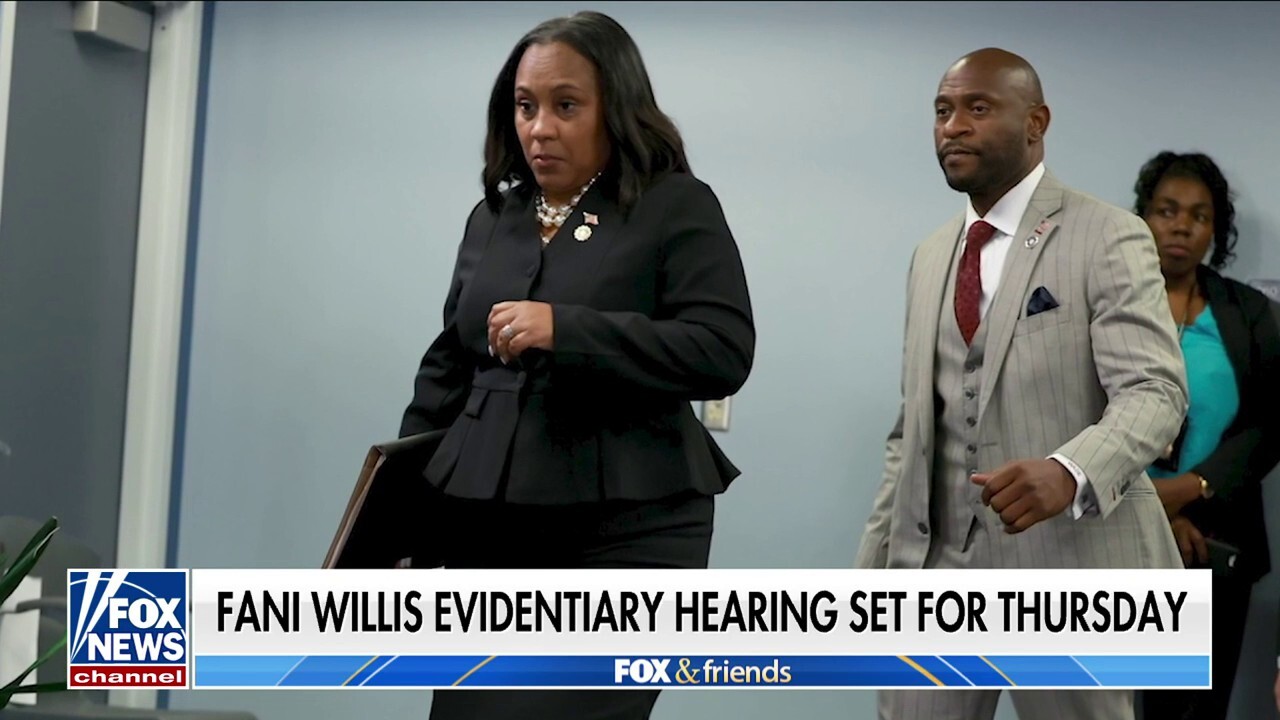 Judge could disqualify Fulton County DA Fani Willis from Georgia case