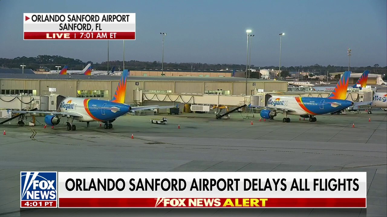 FAA system failure prompts massive flight delays, cancellations 