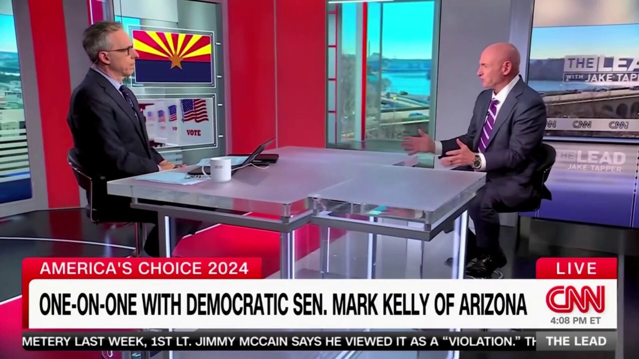 Sen. Kelly defends Harris for once supporting decriminalizing border crossings: 'Got half a second to think'