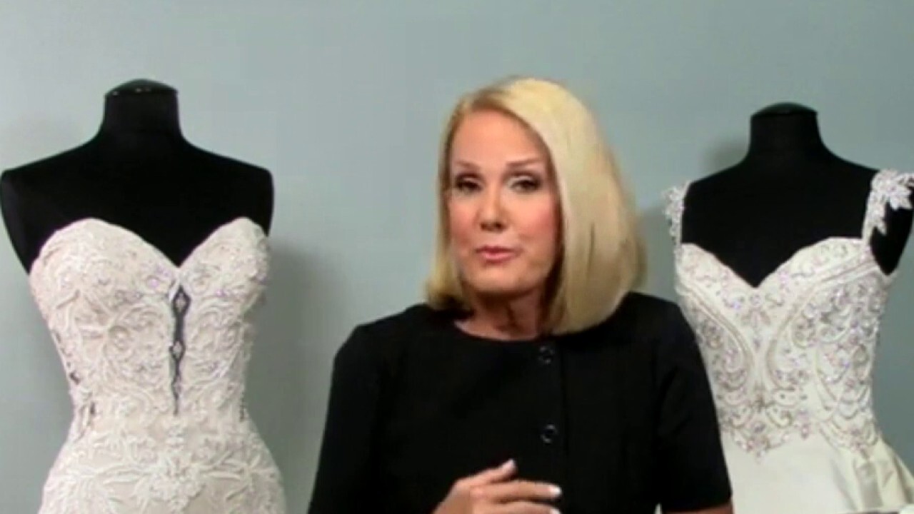 'Say Yes to the Dress' star Lori Allen gifts nurse free wedding dress