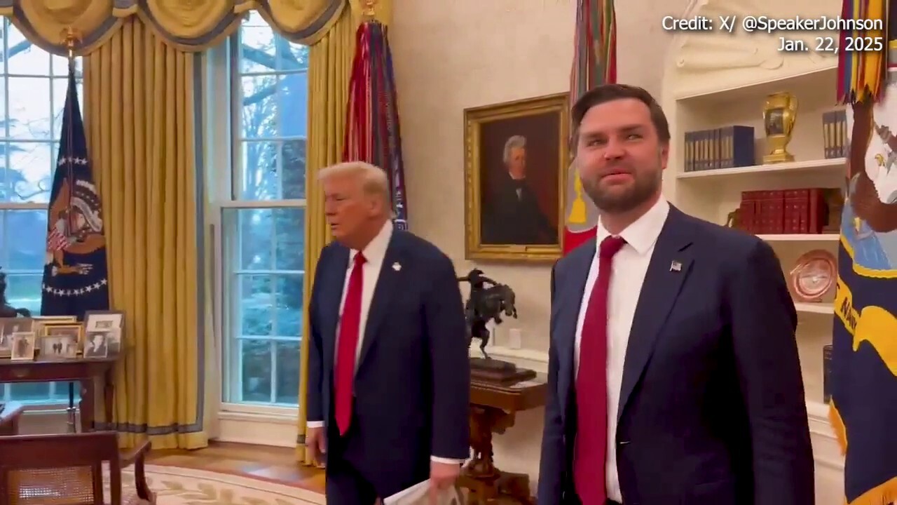 House Speaker Johnson captures VP JD Vance's first visit to the Oval ...