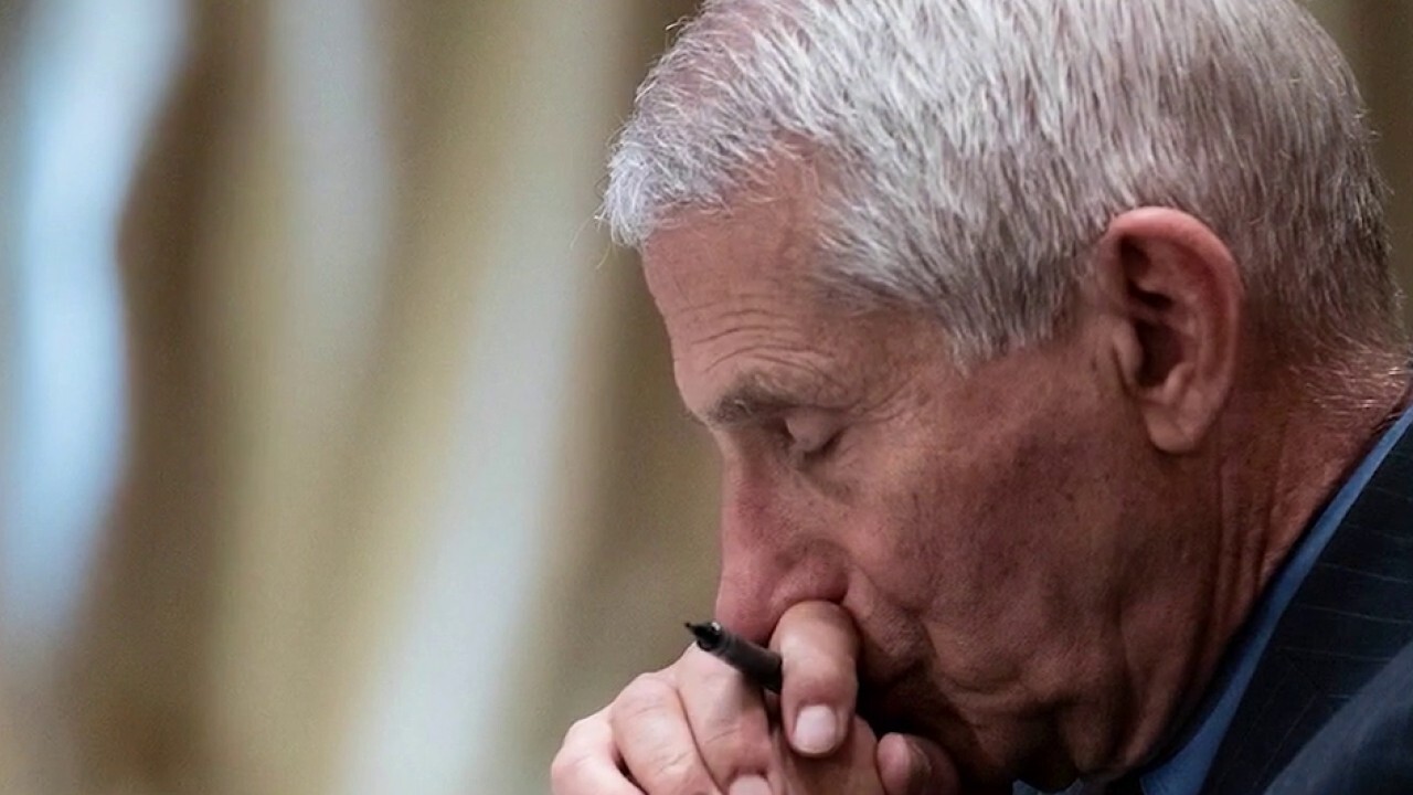 Fauci, CDC, media credibility 'completely shot': columnist