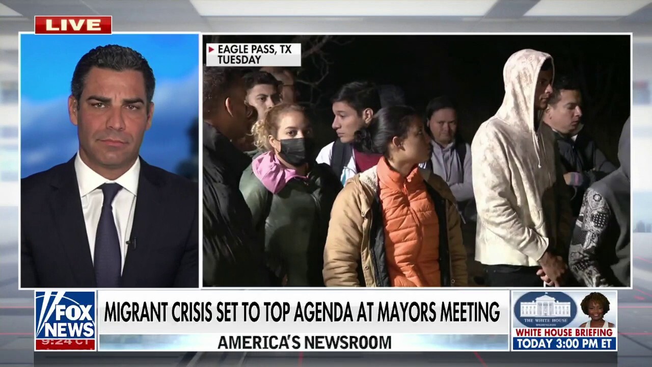 Border crisis to take center stage as mayors meet in DC
