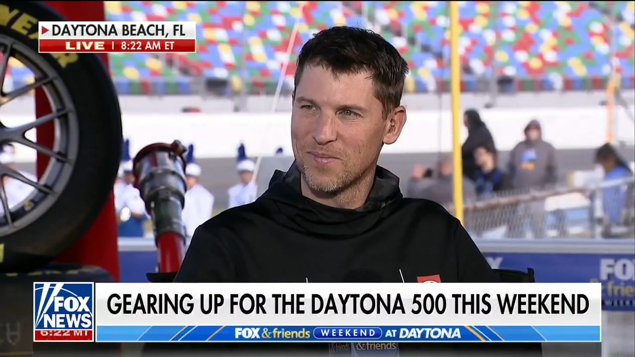 Denny Hamlin won Daytona 500 race 3 times