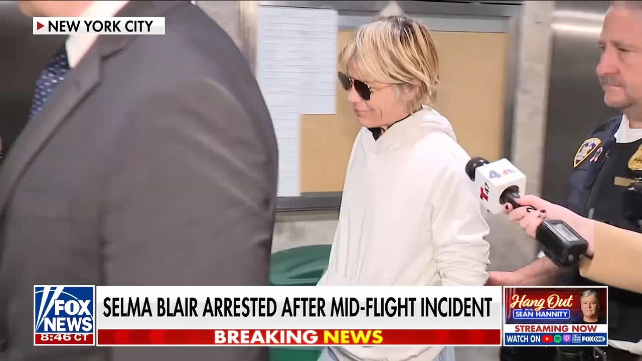 Fox News correspondent Christina Coleman reports on the arrest of actress Selma Blair following an alleged altercation on a Delta flight to New York on 'Hannity.'