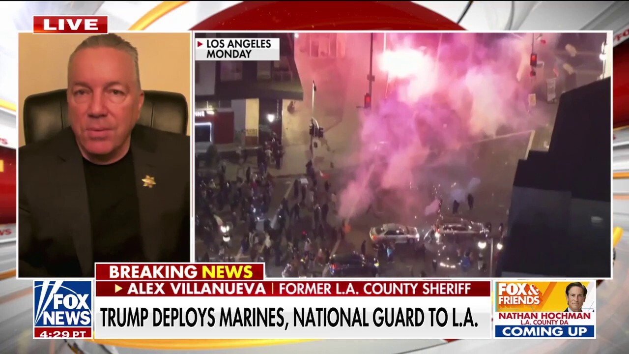 Local officials were terrified to work with ICE agents leading up to riots, former LA sheriff says