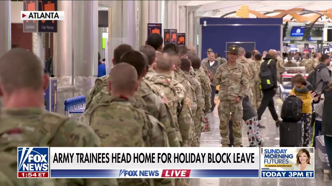 Хиляди войници от американската армия препълниха най-натовареното летище в света