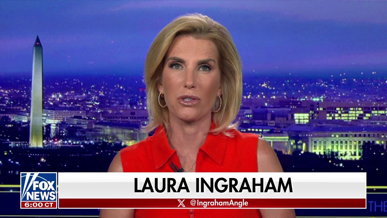 Водещата на Fox News Лора Инграхам подчертава как непрекъснатите атаки