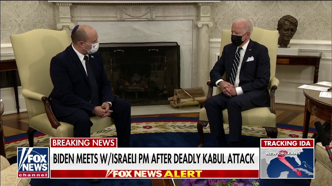 Biden meets with Israeli prime minister following deadly Kabul attack