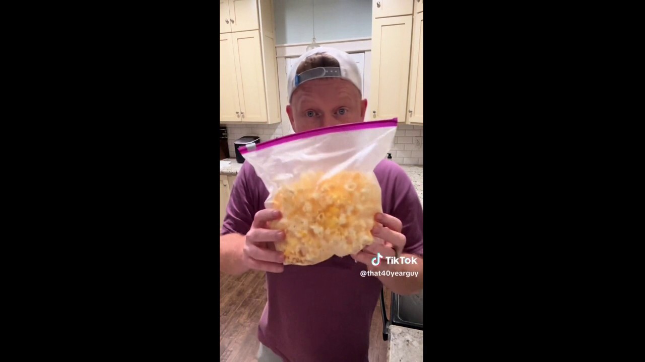 Viral food trend has people freezing freshly made popcorn 