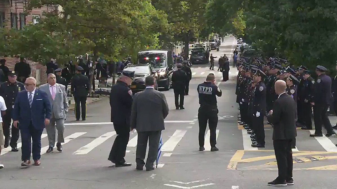 WATCH LIVE: Funeral for NYPD officer killed in Midtown Manhattan office ...