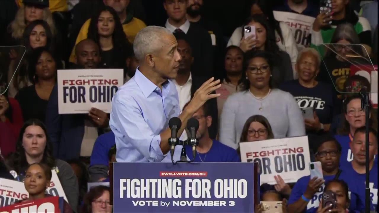 Obama fires up Democrats at midterm rally in Cleveland