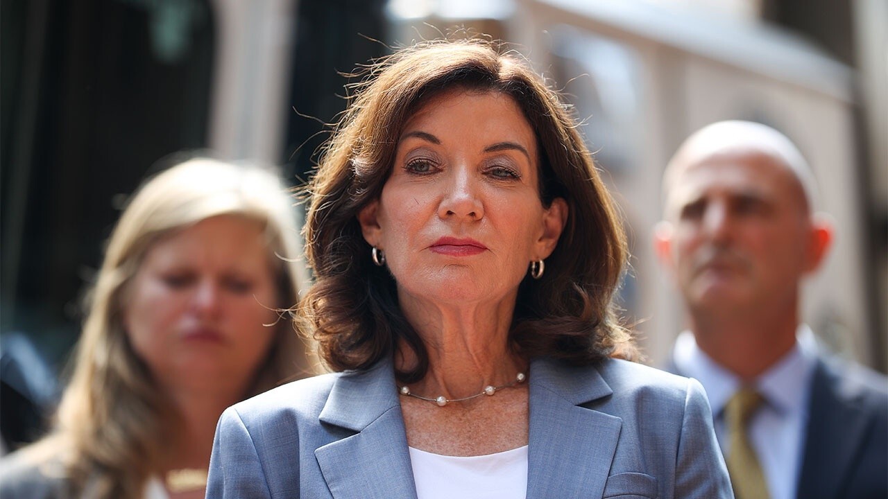 New York Democrats abandon Kathy Hochul over soft-on-crime policies