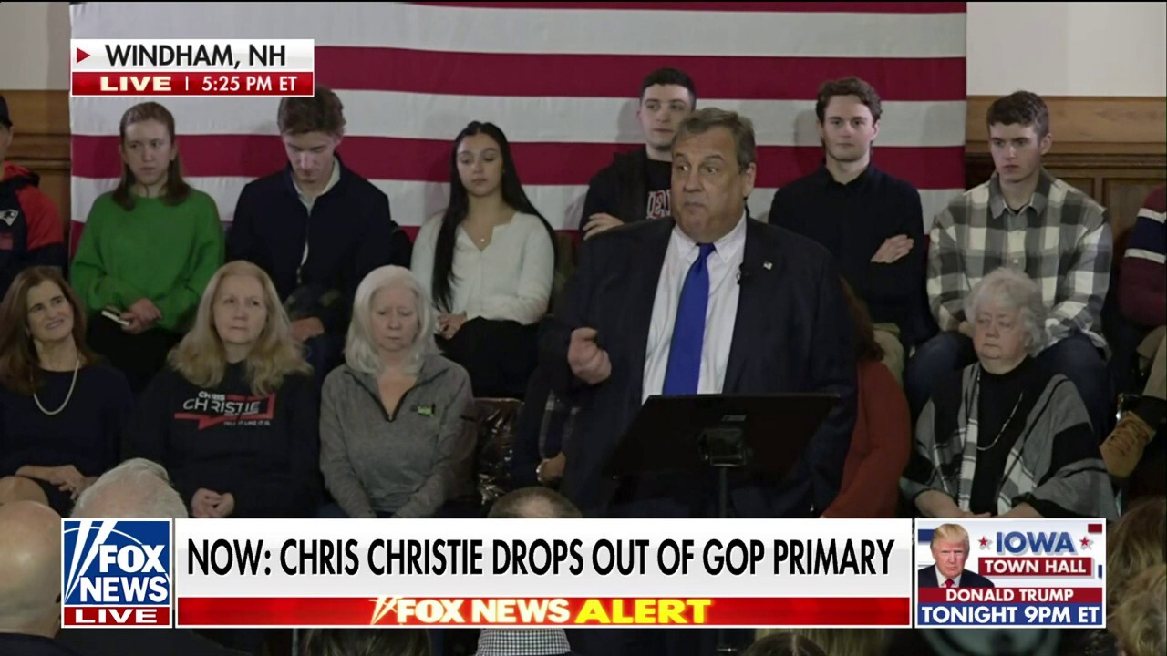 Chris Christie drops out of the presidential race
