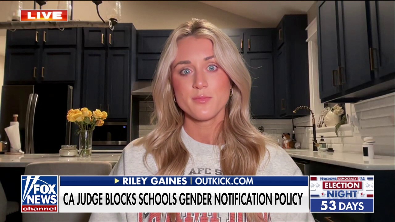 California judge blocks school district's student gender notification policy